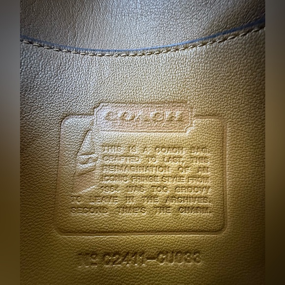 Coach 1964 Limited Re-edition
Fringe Bag - Picture 10 of 14